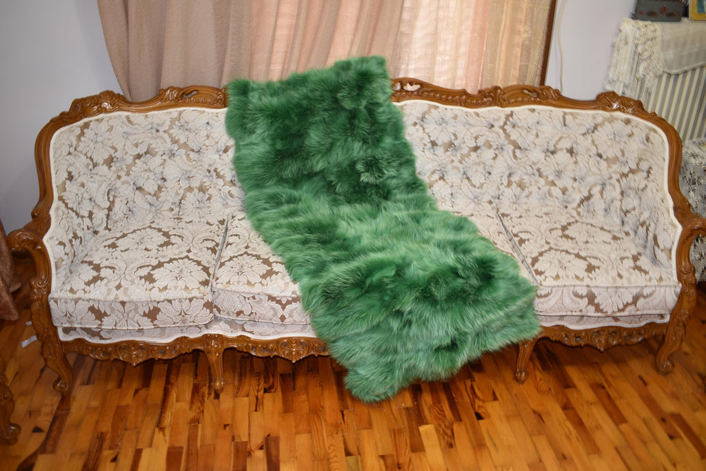 Fluffy Green Fox Fur Blanket: Luxurious Fur Rug, Velvet Lining