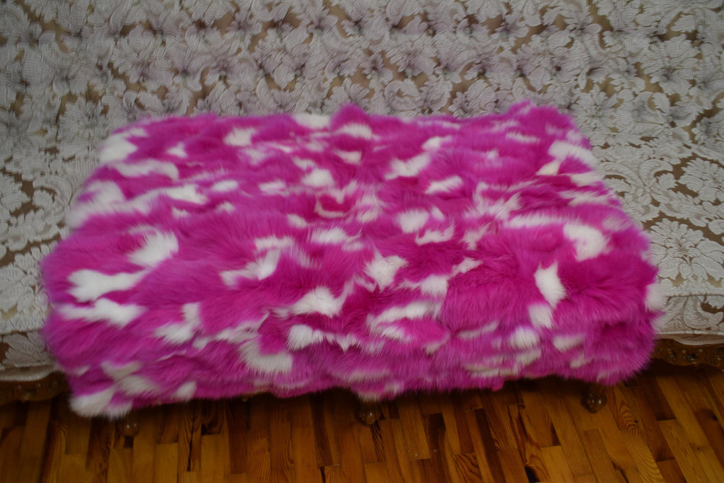 Luxurious Fox Fur Throw Blanket: Pink & White Fur Rug
