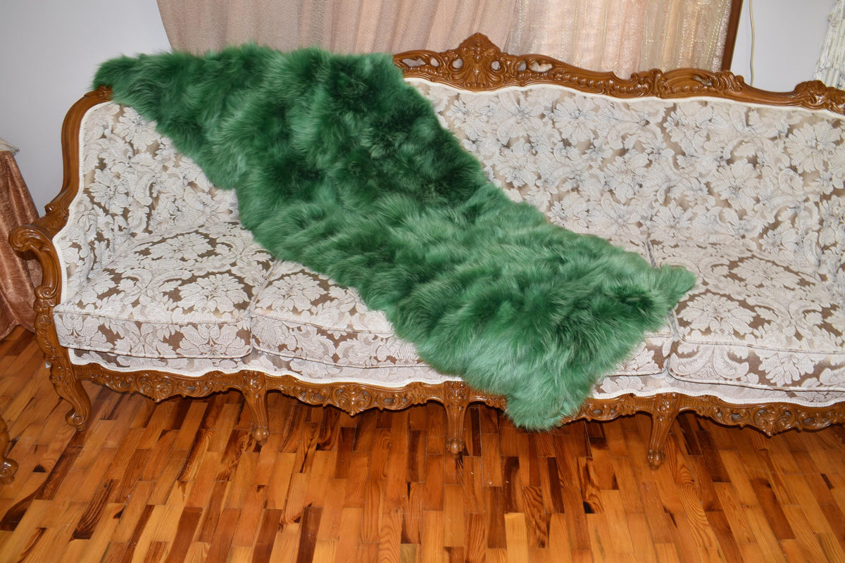 Fluffy Green Fox Fur Blanket: Luxurious Fur Rug, Velvet Lining