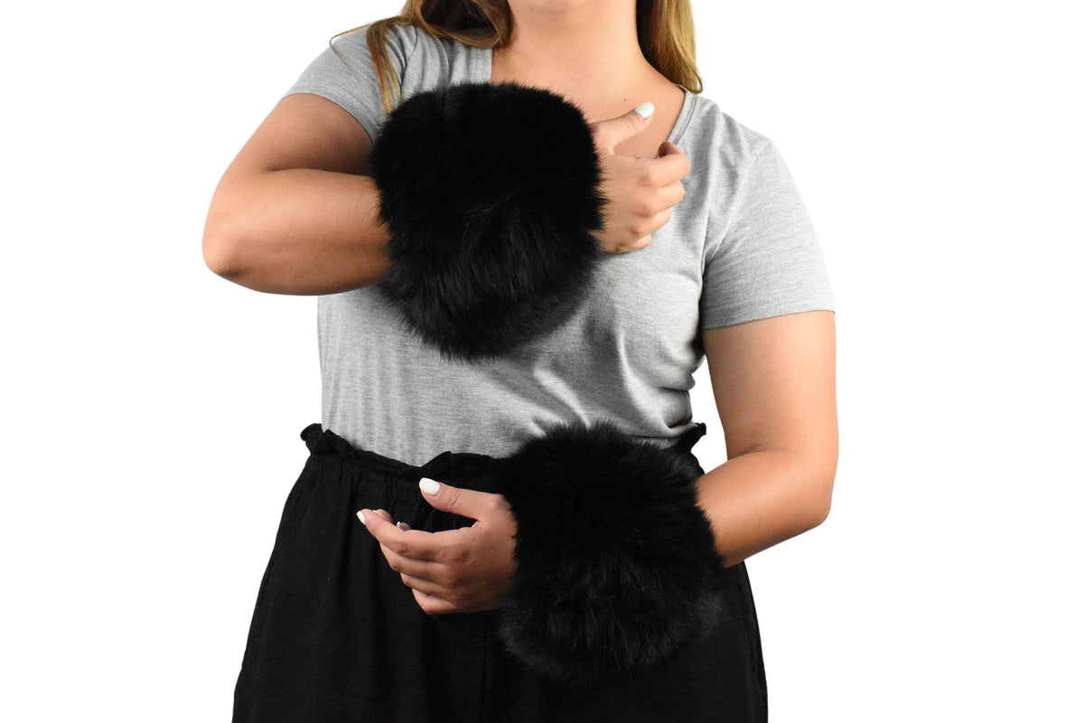 Black Fox Fur Collar & Detachable Fox Fur Cuffs , Sleeve Fur Cuffs and fur Collar, black Fur Coat collar / Gift For Her