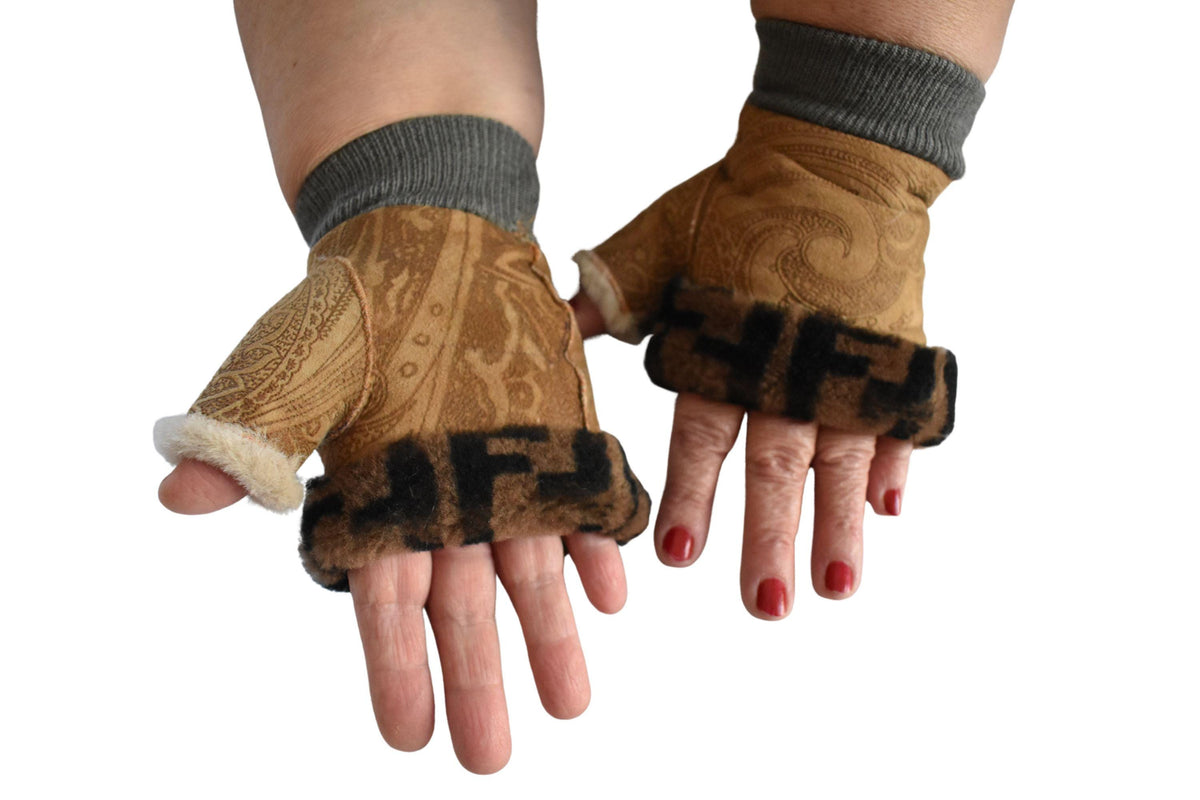 Handmade Shearling Fingerless Gloves: Sheepskin Winter Gift